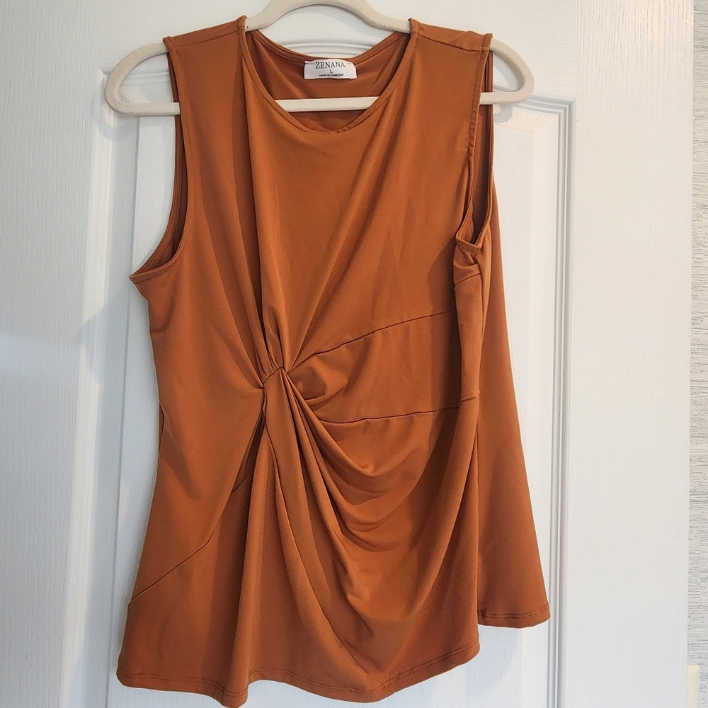 Zenana Outfitters Twist Front Tank Top - Rust Size L Euc